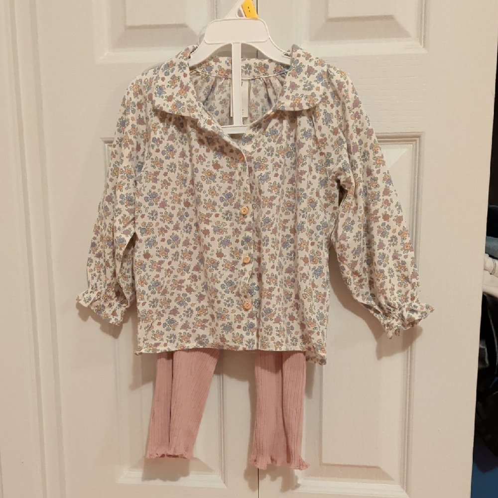 H&M Cream Floral Button-Up Top with Pink Ribbed Leggings